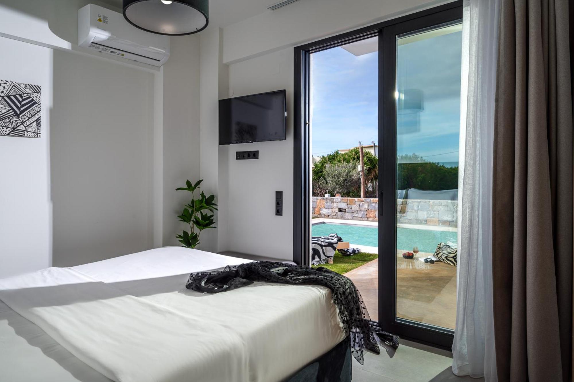 Destino Sea View Villa With Private Pool Gournes Gouvon Exterior photo